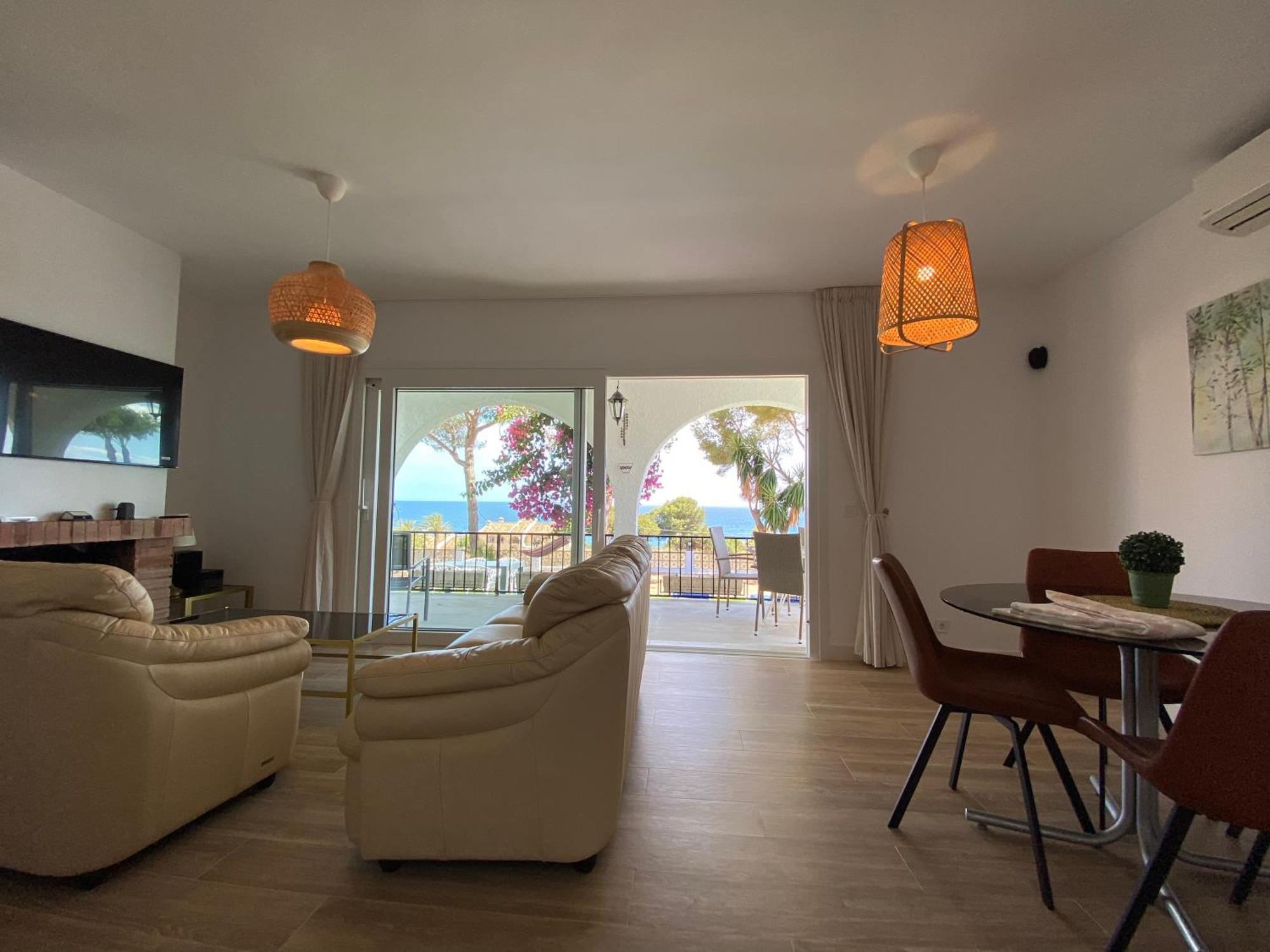 Independent Villa Beach House El Bosque La Cala De Mijas Exterior photo