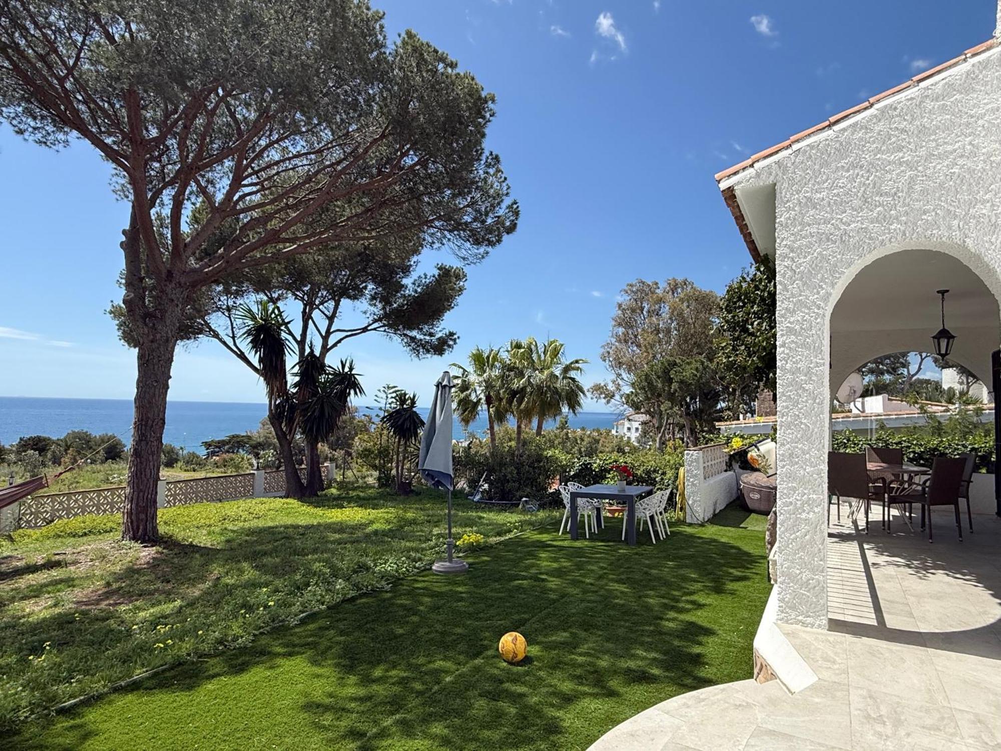 Independent Villa Beach House El Bosque La Cala De Mijas Exterior photo